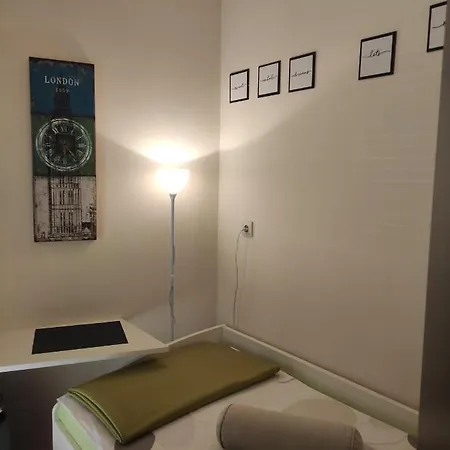 Apartman Ura ماكارسكا