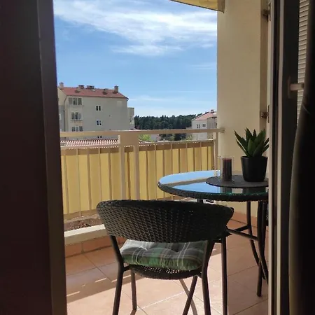 Apartman Ura شقة ماكارسكا